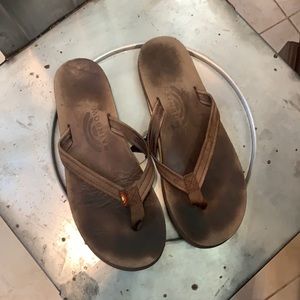 Women’s Rainbow Leather Flipflops Size Small (5.5)